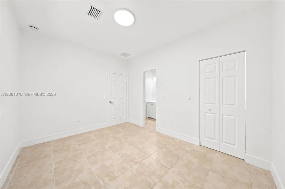 145 NE 60th St Miami, FL 33137