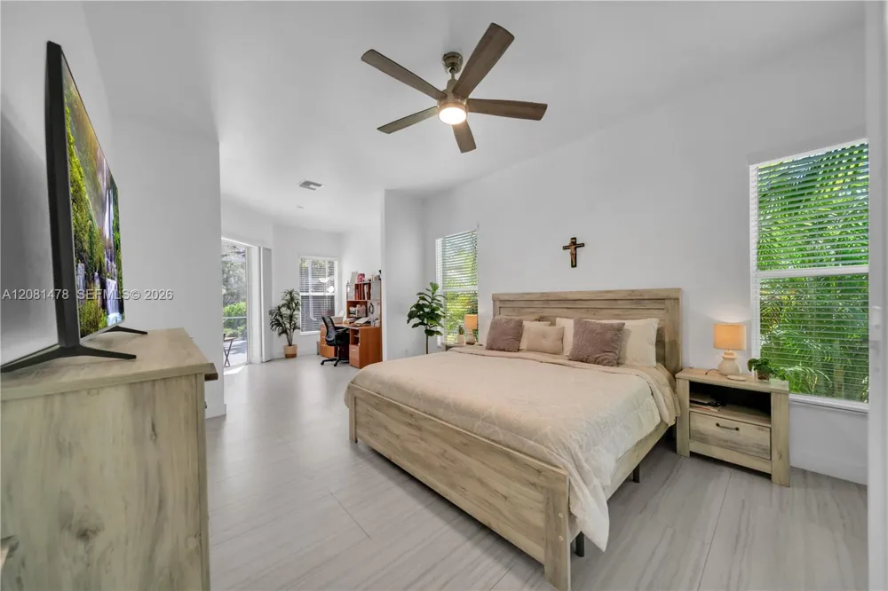 11142 Lakeland Cir Other City - In The State Of Florida, FL 33913