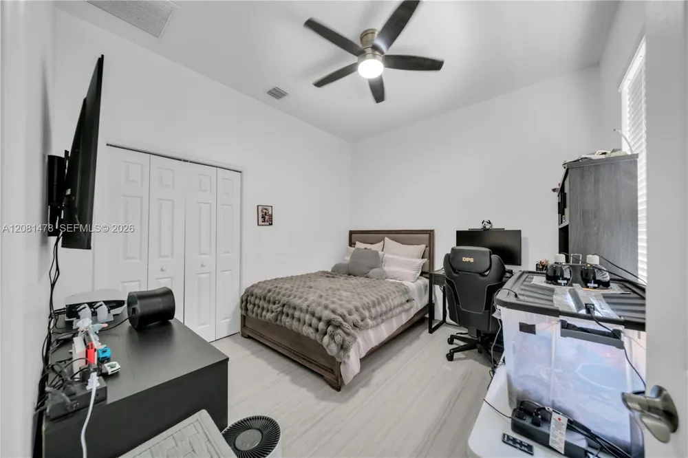 11142 Lakeland Cir Other City - In The State Of Florida, FL 33913
