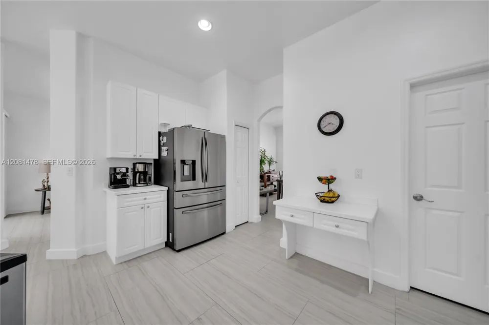 11142 Lakeland Cir Other City - In The State Of Florida, FL 33913