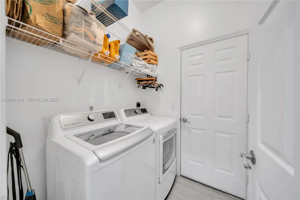 11142 Lakeland Cir Other City - In The State Of Florida, FL 33913