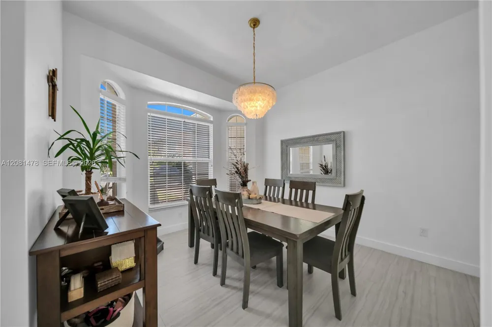 11142 Lakeland Cir Other City - In The State Of Florida, FL 33913