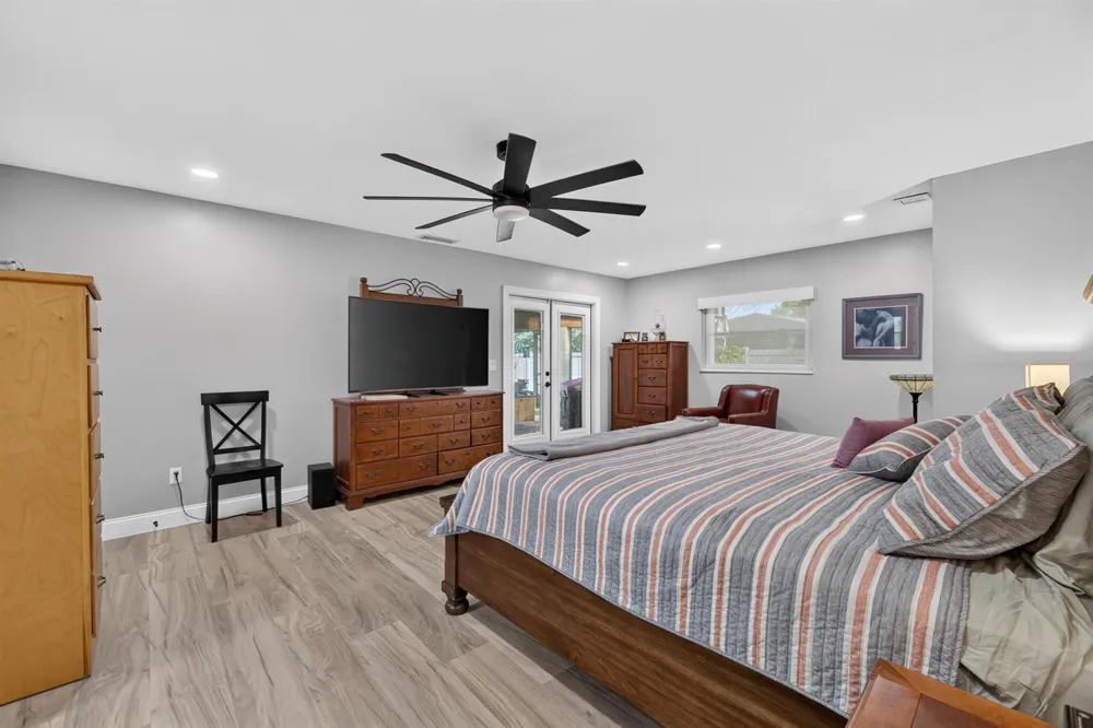 1916 QUAIL COURT Fort Pierce, FL 34982