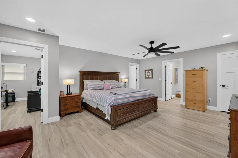 1916 QUAIL COURT Fort Pierce, FL 34982