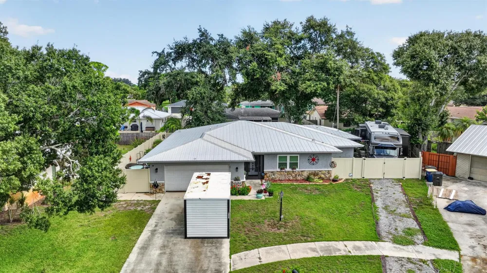 1916 QUAIL COURT Fort Pierce, FL 34982