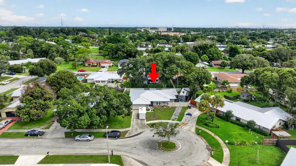 1916 QUAIL COURT Fort Pierce, FL 34982