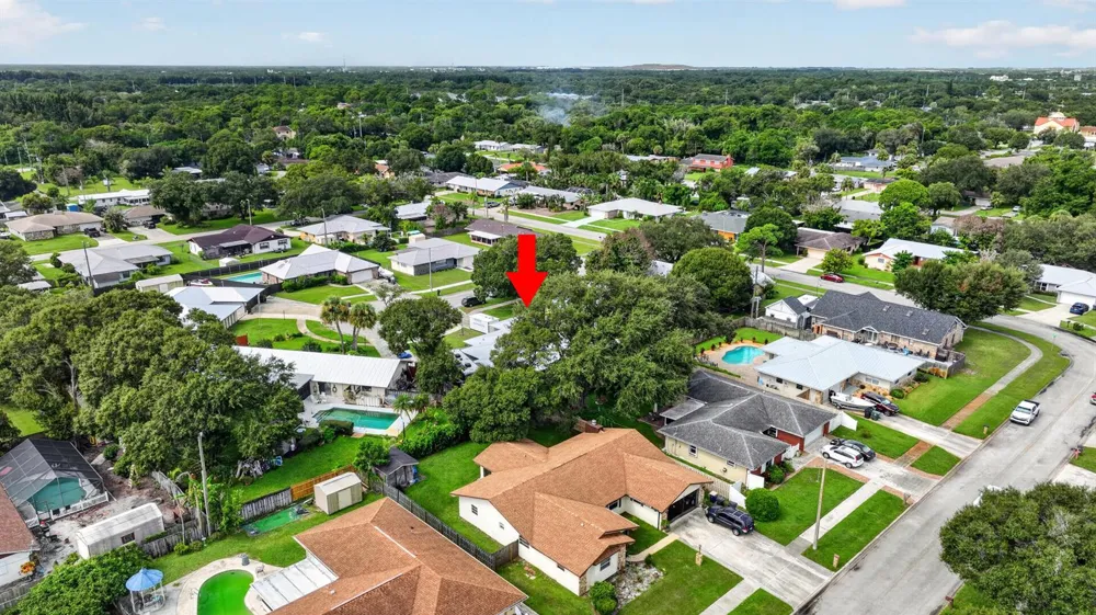 1916 QUAIL COURT Fort Pierce, FL 34982