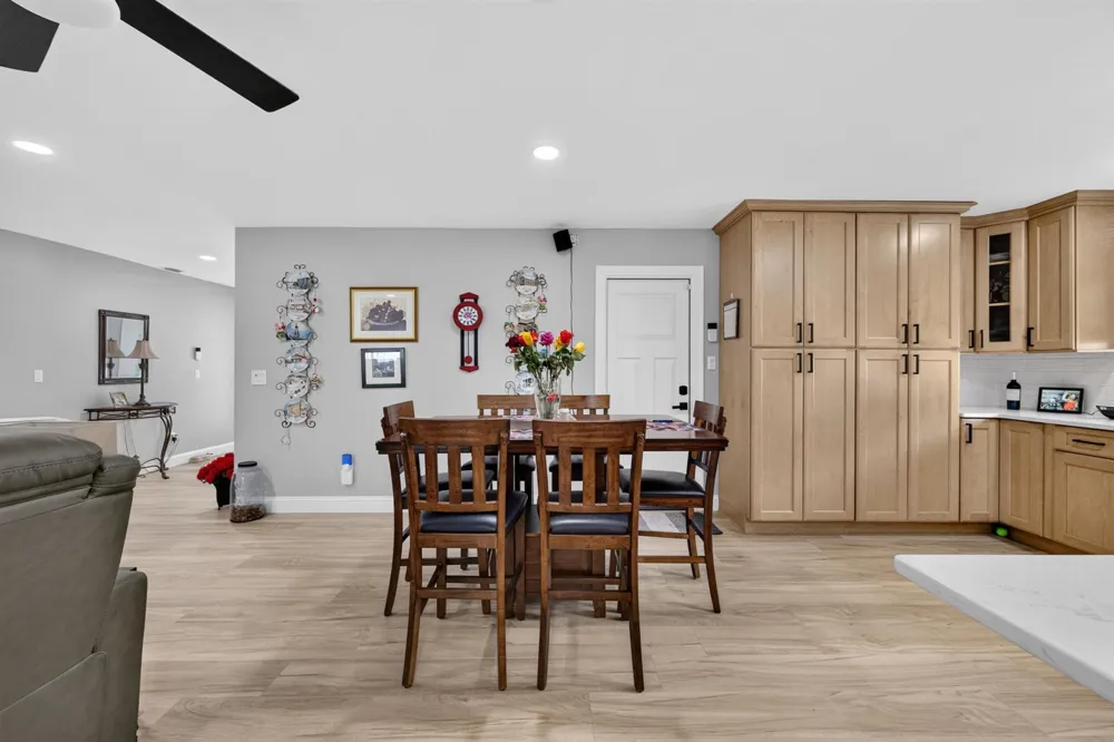 1916 QUAIL COURT Fort Pierce, FL 34982