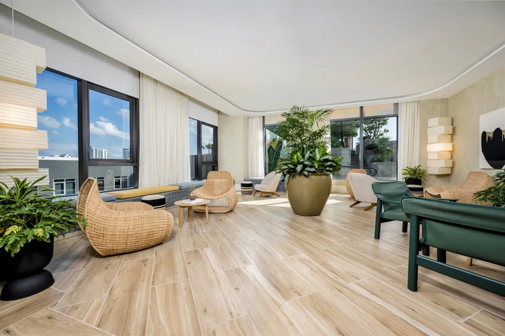 286 NW 29th Street #413 Miami, FL 33127