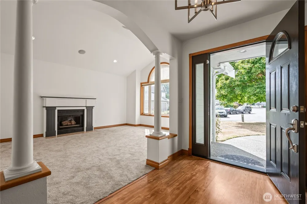 1160 Cascade Court Lynden, WA 98264