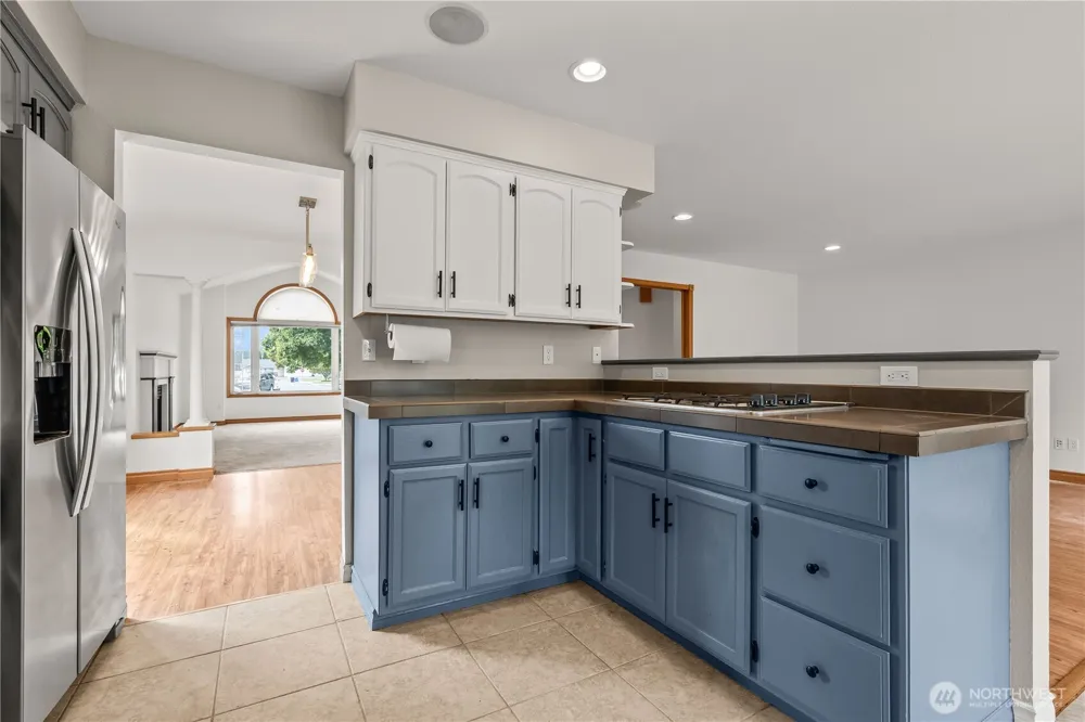 1160 Cascade Court Lynden, WA 98264