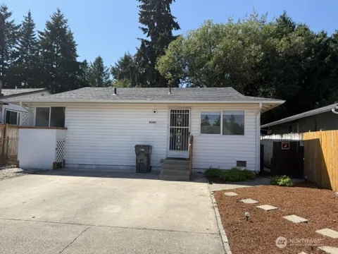 33305 26th Avenue SW