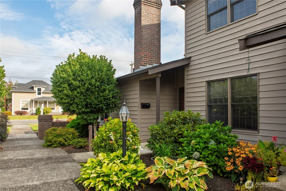 1111 Grover Street #1A Lynden, WA 98264