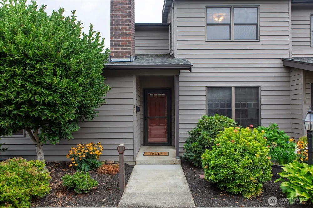 1111 Grover Street #1A Lynden, WA 98264
