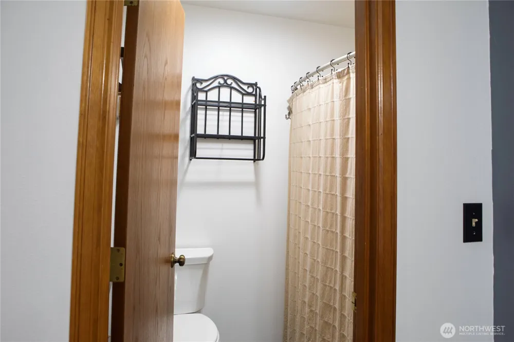 1111 Grover Street #1A Lynden, WA 98264
