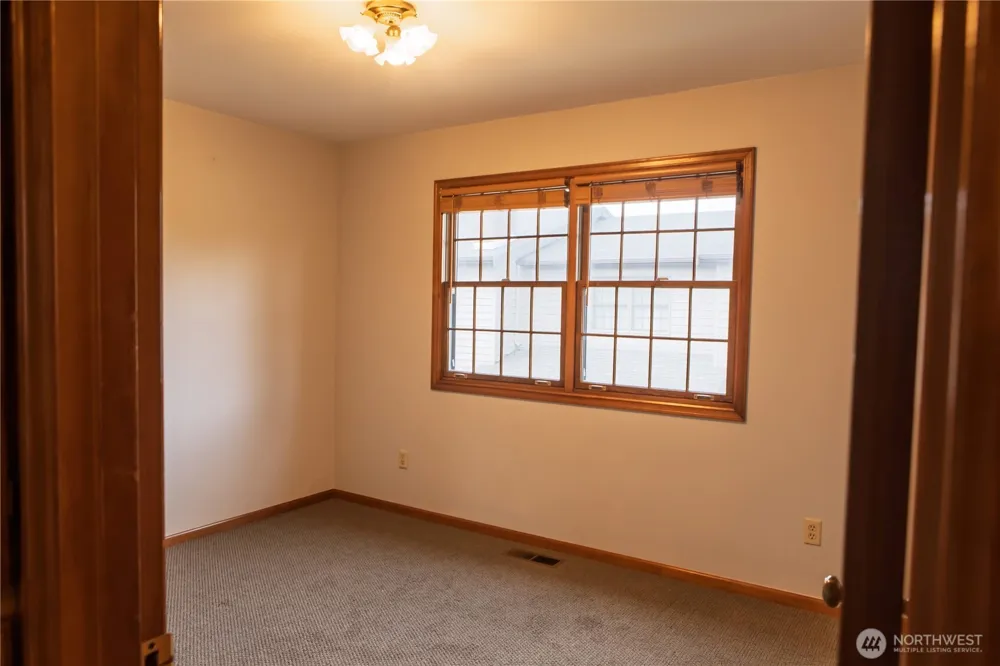 1111 Grover Street #1A Lynden, WA 98264