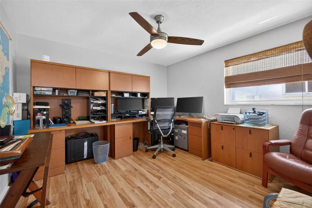 4461 38TH WAY S St Petersburg, FL 33711