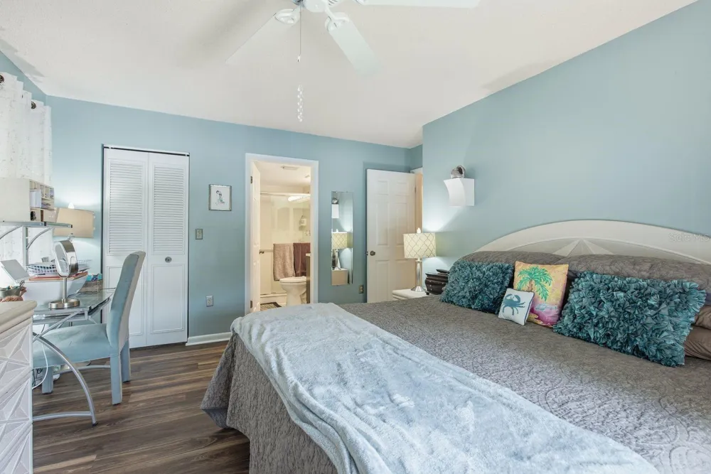 1345 PINE RIDGE CIRCLE E #A2 Tarpon Springs, FL 34688