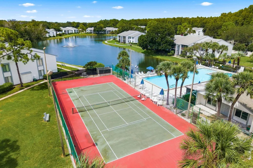 1345 PINE RIDGE CIRCLE E #A2 Tarpon Springs, FL 34688