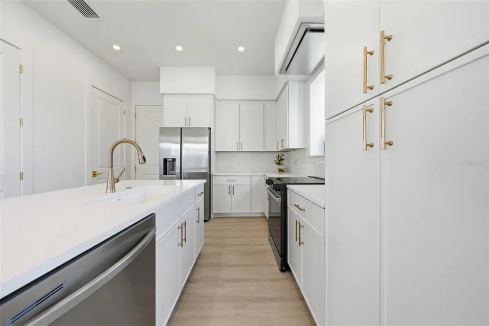 1603 BRYN MAWR STREET Orlando, FL 32804