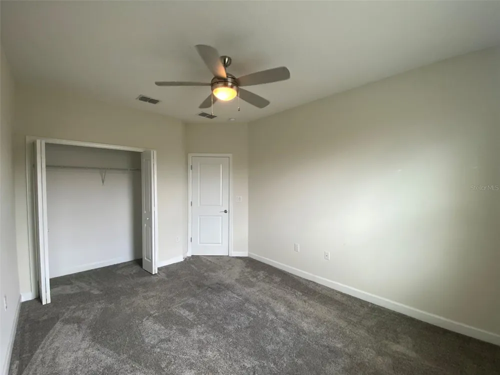 1218 PAYNE STEWART DRIVE Davenport, FL 33896