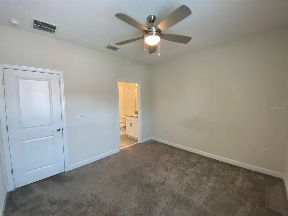 1218 PAYNE STEWART DRIVE Davenport, FL 33896