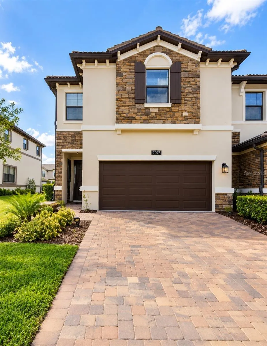 1218 PAYNE STEWART DRIVE Davenport, FL 33896