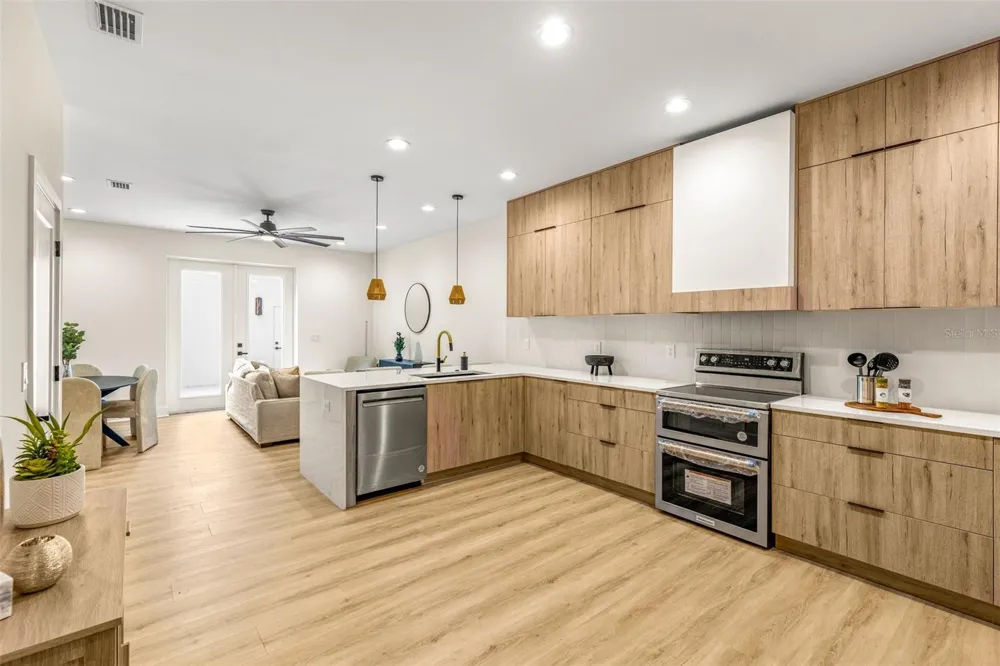 412 W AMELIA AVENUE #2 Tampa, FL 33602