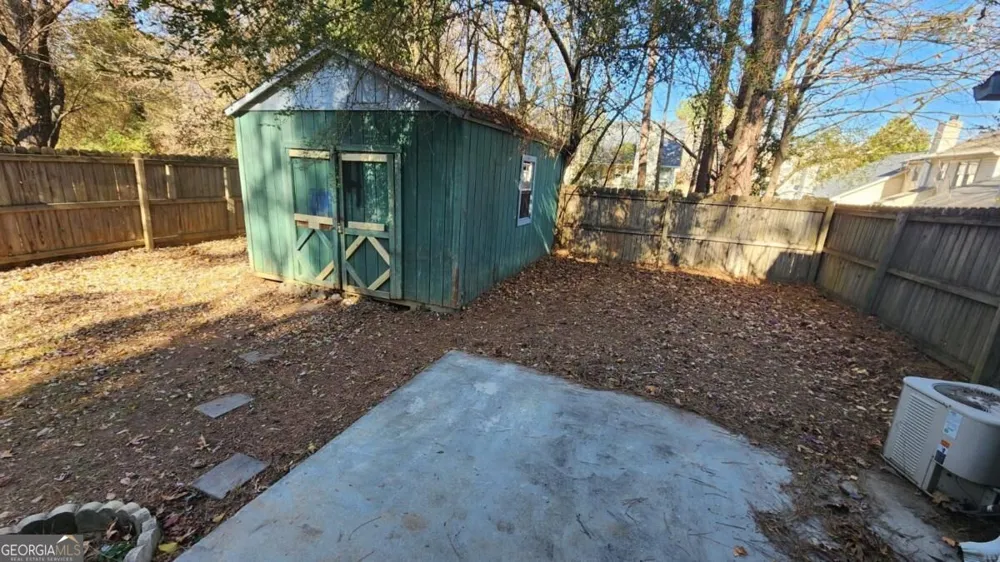 631 Hunting Creek LN SE Conyers, GA 30013