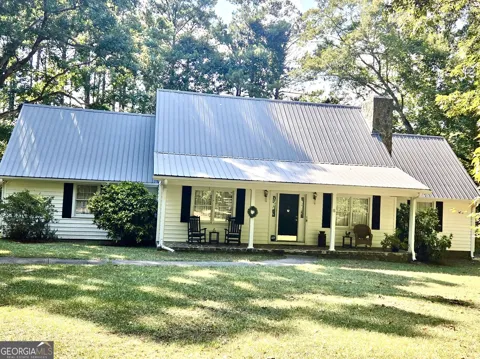 8 Rover Rd