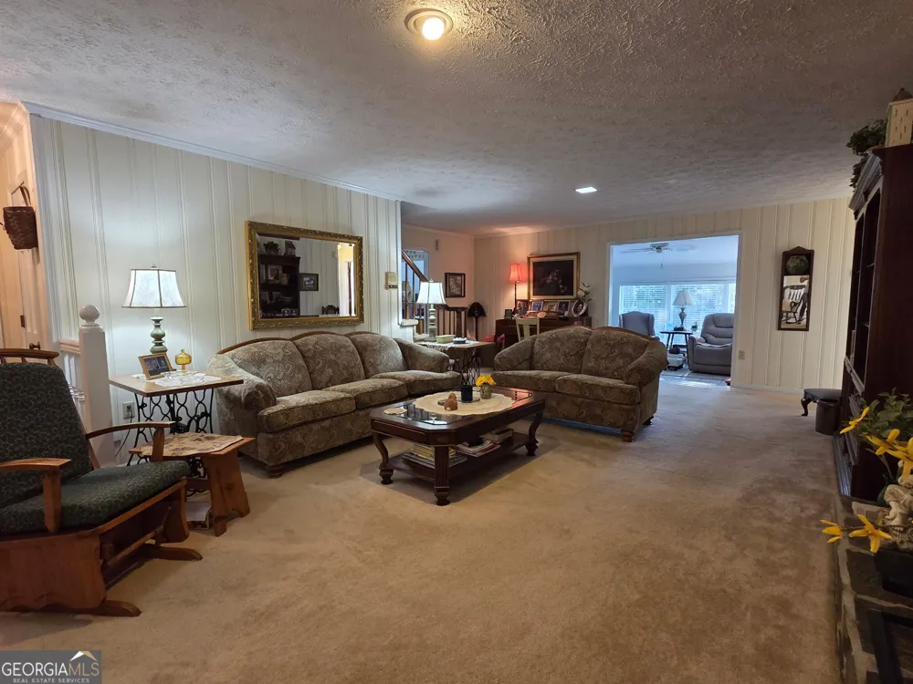 8 Rover Rd Williamson, GA 30292