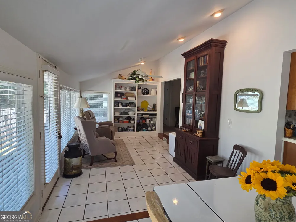 8 Rover Rd Williamson, GA 30292