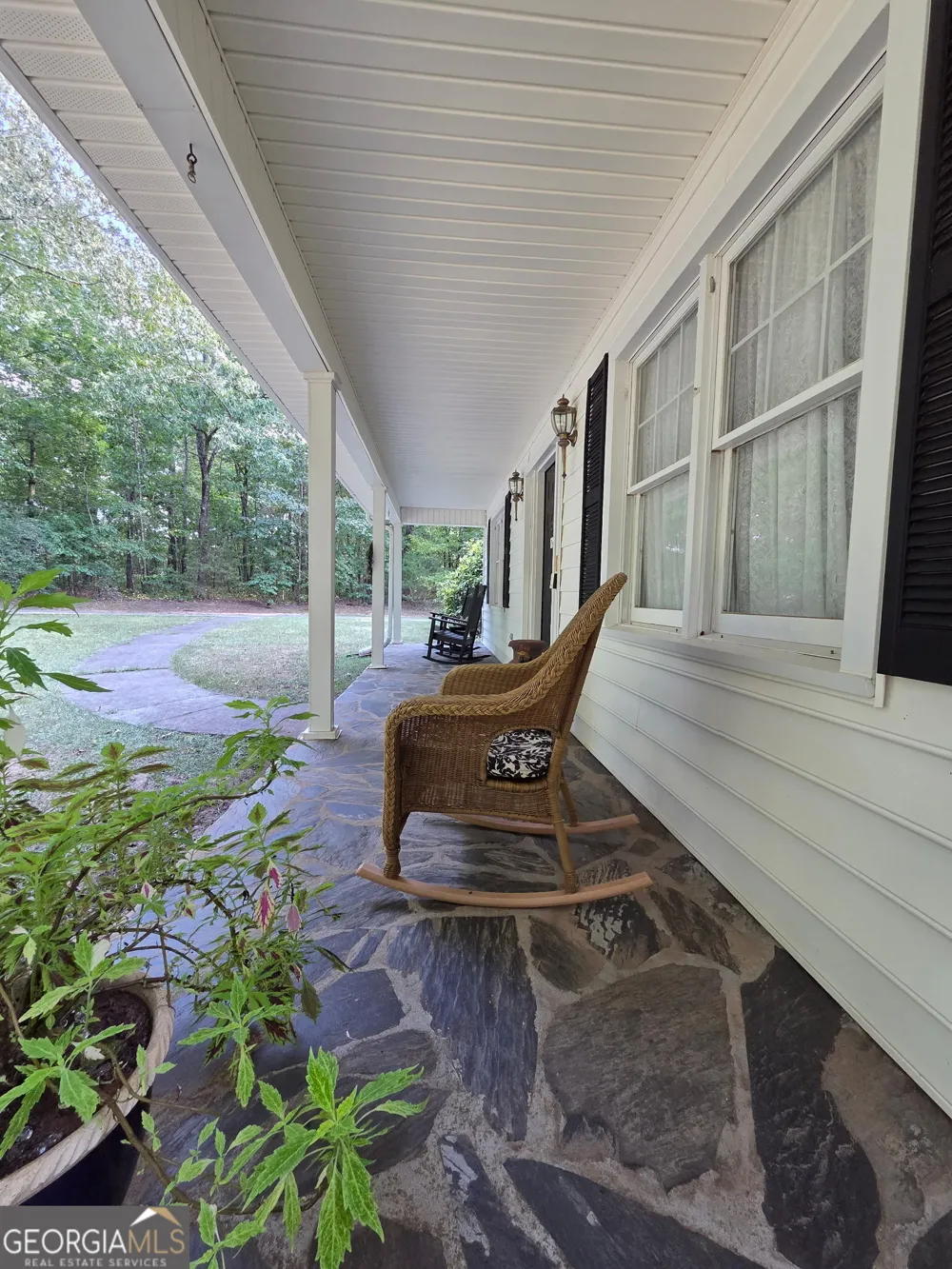 8 Rover Rd Williamson, GA 30292