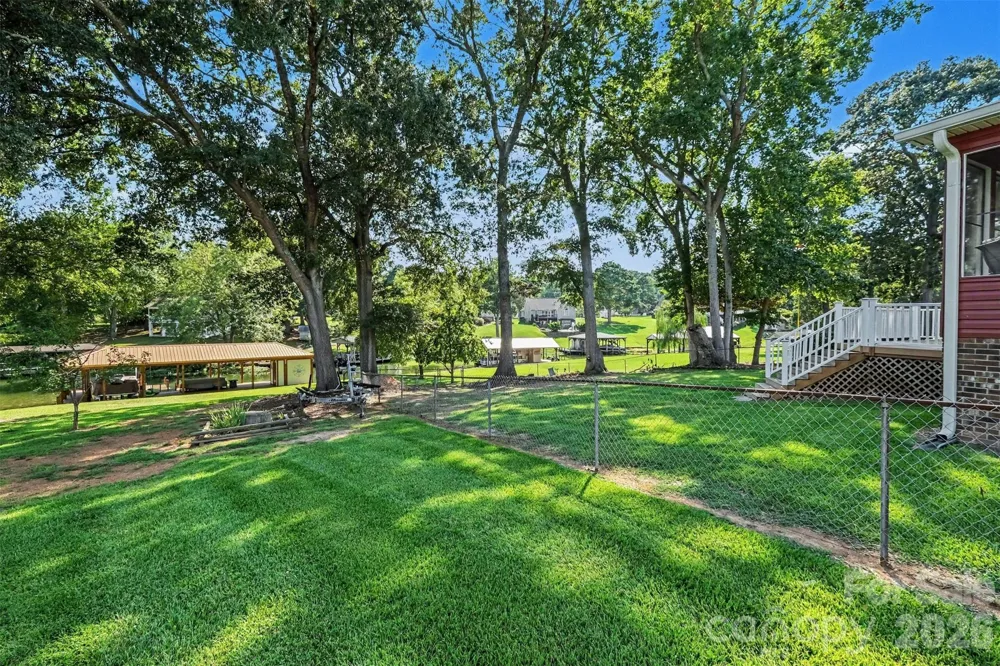 551 Harbor Road Norwood, NC 28128
