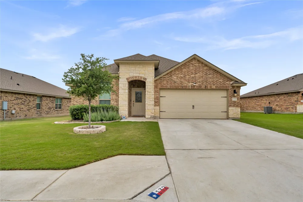 132 Cinnamon Loop Burnet, TX 78611
