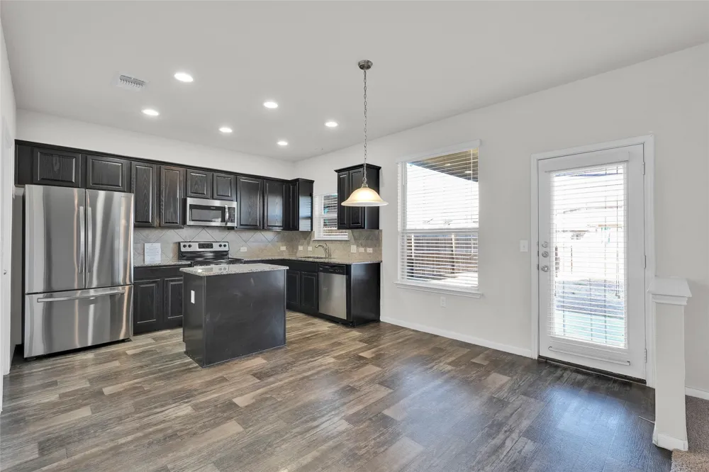 517 Pinnacle Drive Georgetown, TX 78626