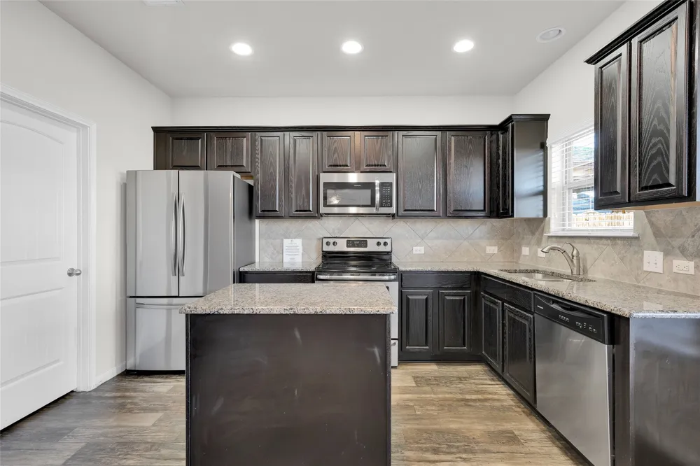 517 Pinnacle Drive Georgetown, TX 78626