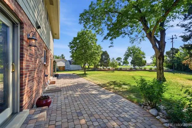 1186 E Davies Court Centennial, CO 80122