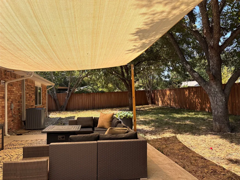 1609 Lyric Drive Garland, TX 75040