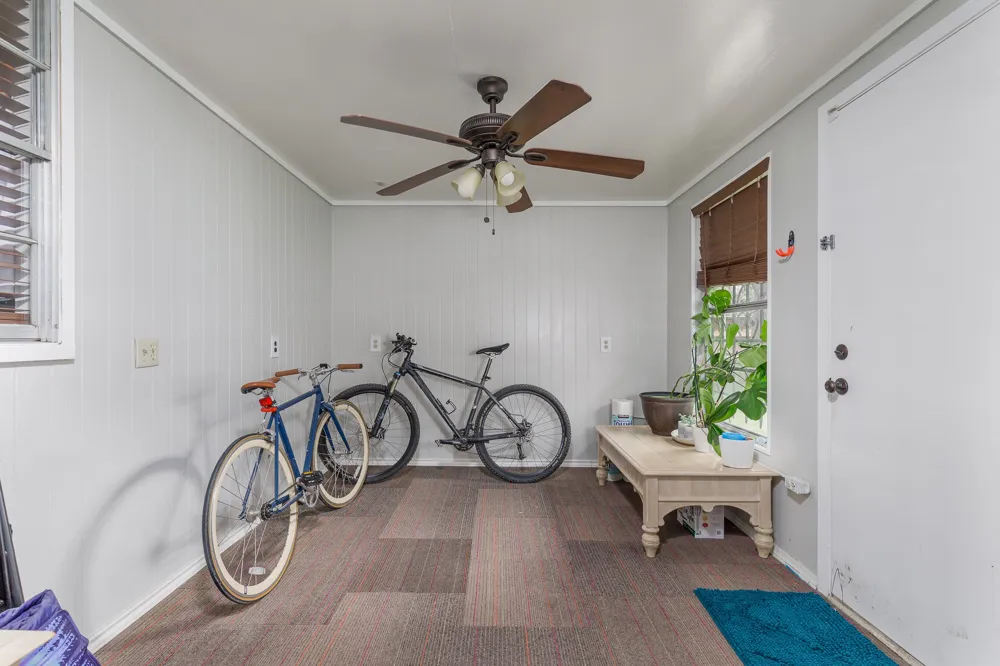 11245 Buchanan Drive Dallas, TX 75228