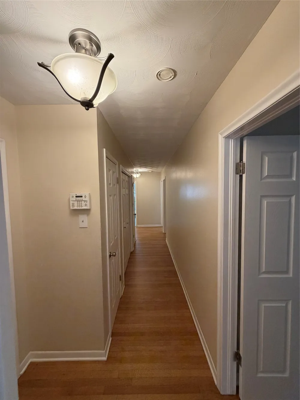 2323 Springhill Drive Dallas, TX 75228