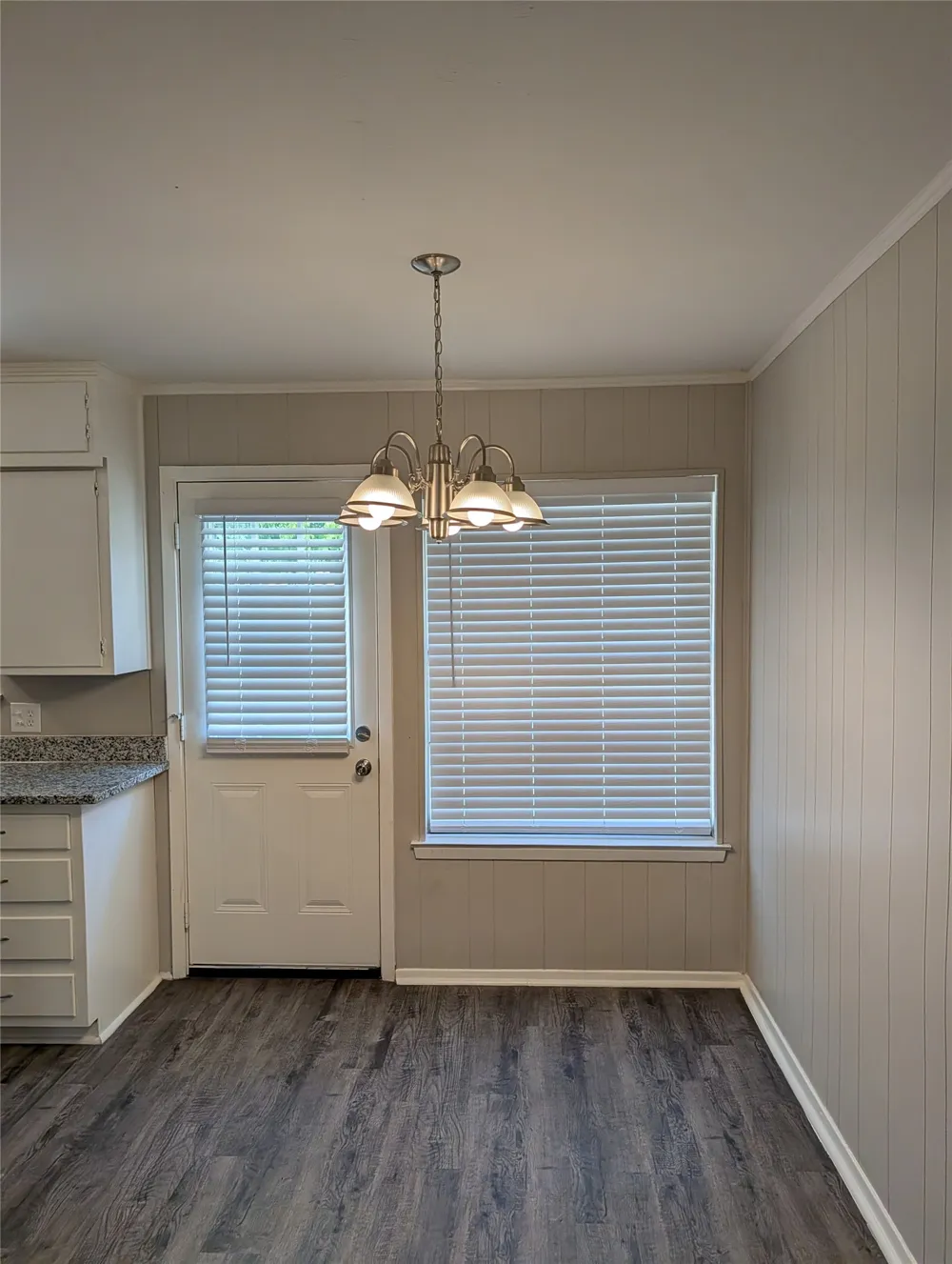245 Rancho Drive Saginaw, TX 76179