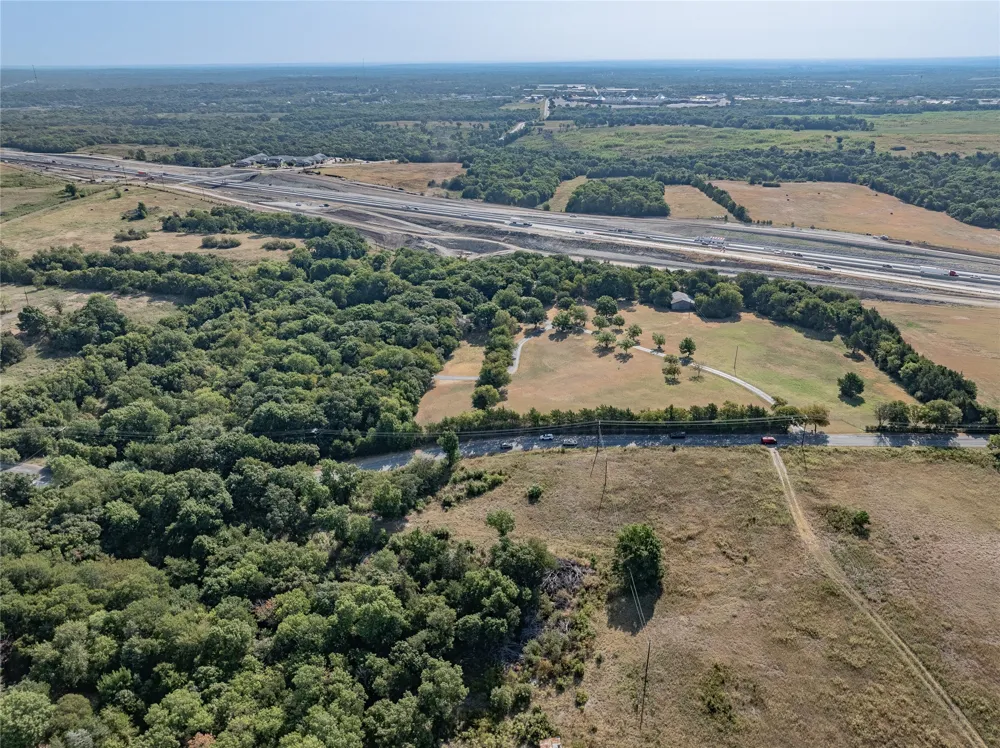 4381 Loy Lake Road Sherman, TX 75092