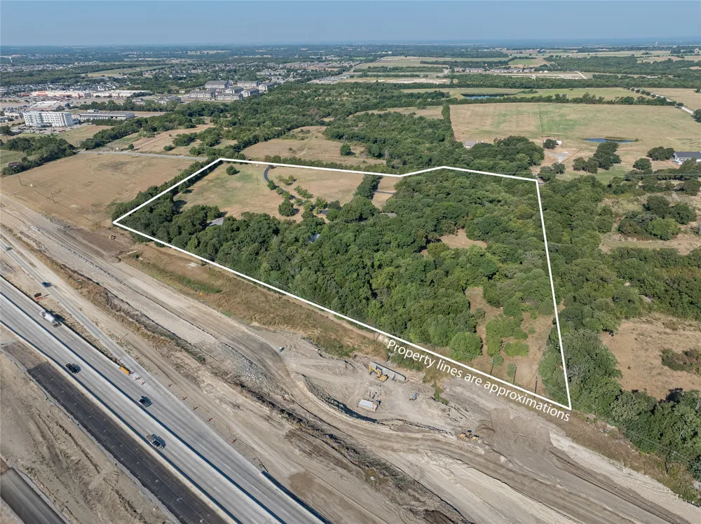 4381 Loy Lake Road Sherman, TX 75092