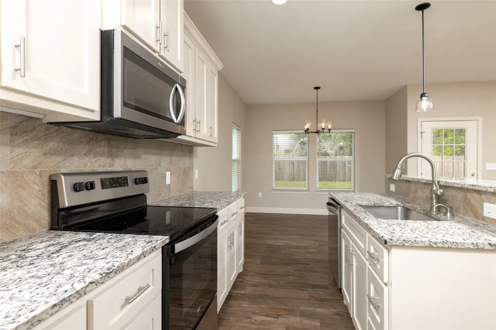 405 Titus Drive Springtown, TX 76082