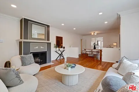1346 Crescent Heights Boulevard #1