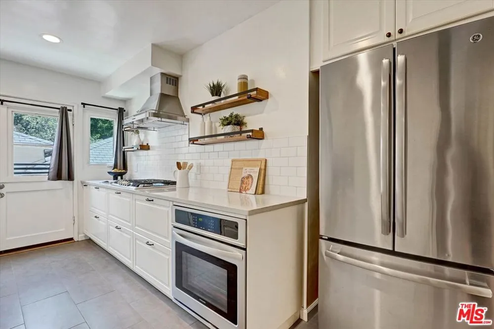 1346 Crescent Heights Boulevard #1 West Hollywood, CA 90046