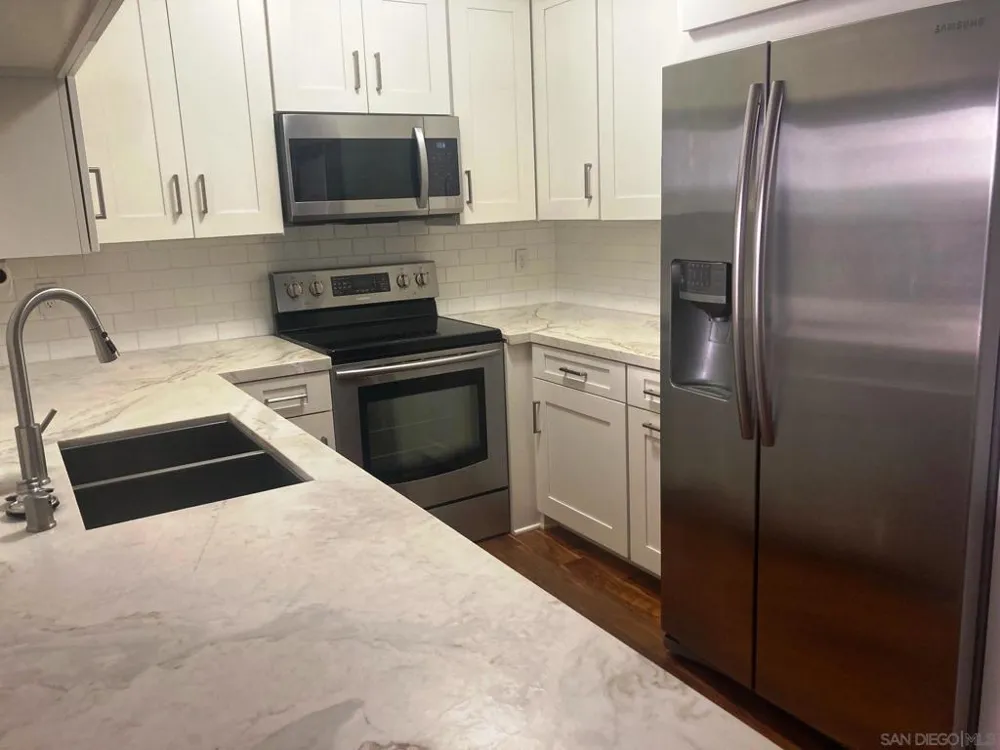 750 State St #216 San Diego, CA 92101