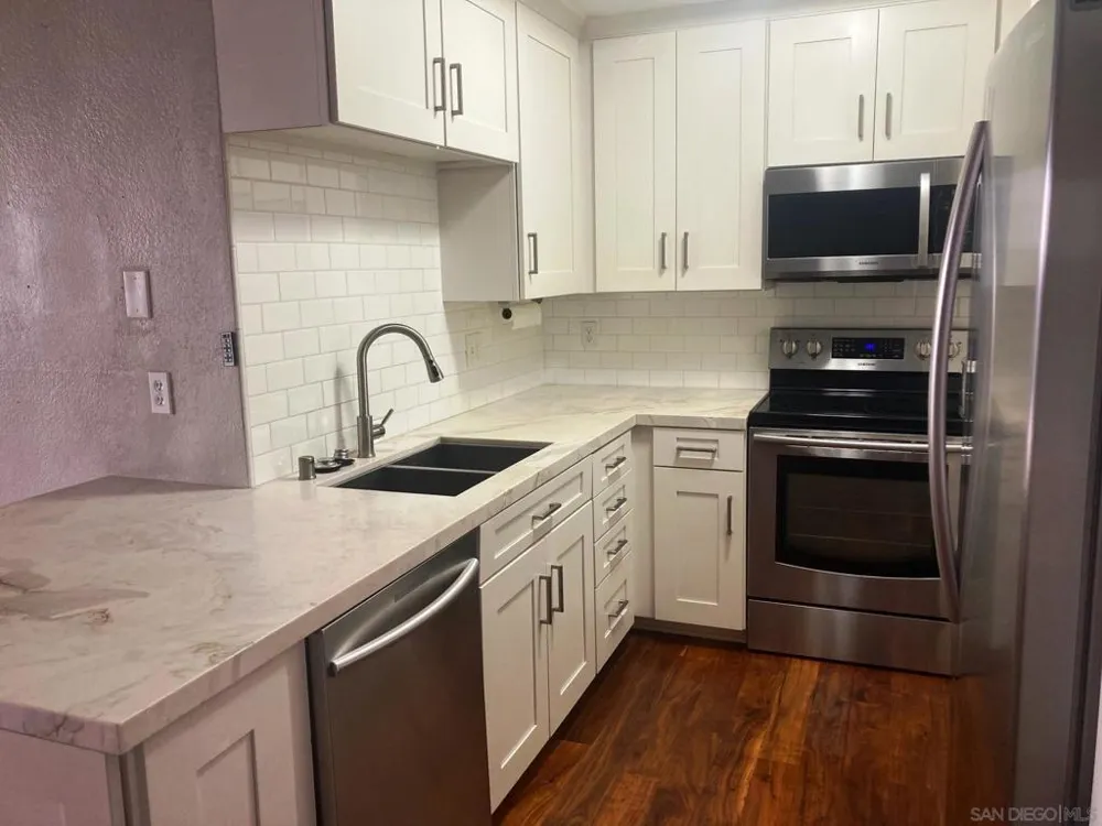 750 State St #216 San Diego, CA 92101