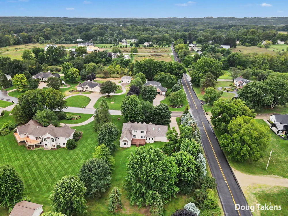 381 White Stag Court SW Grandville, MI 49418